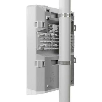 Mikrotik CRS318-16P-2S+OUT коммутатор 16 Gigabit Ethernet портов, 2 SFP+ порта, 72 Gbps, 53.6 Mpps, 18-57 V (CRS318-16P-2S+OUT)