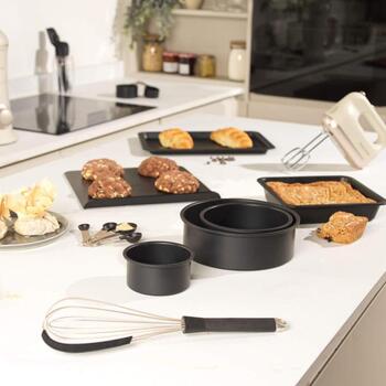 Salter BW128381EU7 Bakes 8-Piece Silicone Utensil Set (BW128381EU7)