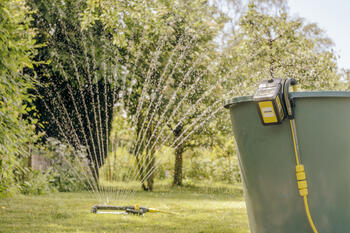 Karcher Mucas sūknis BP 2.000-18 Barrel 1.645-475.0, 18V, 80W, 2000l/h, 20m, 2bar, 1.8m, 35°C, 25/50min (1.645-475.0)