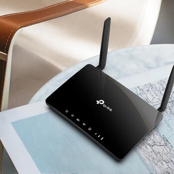TP-Link Archer MR500 беспроводной маршрутизатор Dual-Band 4G+ LTE Cat6 AC1200 с SIM 867 Mbps 5 GHz 300 Mbps 2.4 GHz 3× LAN 1× WAN Gigabit Чёрный (ARCHERMR500)