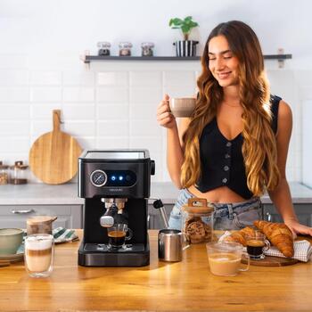 Cecotec Кофемашина Power Espresso 20 Pro Latte A01_EU01_100208, 1350 Вт, 20 бар, встроенный вспениватель молока (A01_EU01_100208)