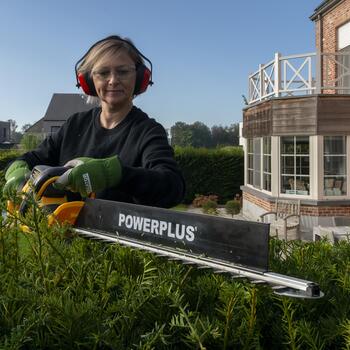 Powerplus Кусторез POWXG20091, 750W, 700mm, 620mm, 30mm, 0.35m, заземление, тормоз безопасности, сборщик листьев (POWXG20091)