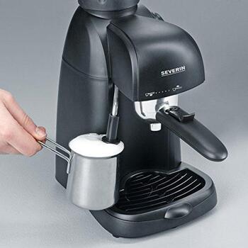 Severin KA 5978 кофемашина, 800Вт, 3.5бар, 0.22л, черный, вспенивание молока, съемный поддон (5978)
