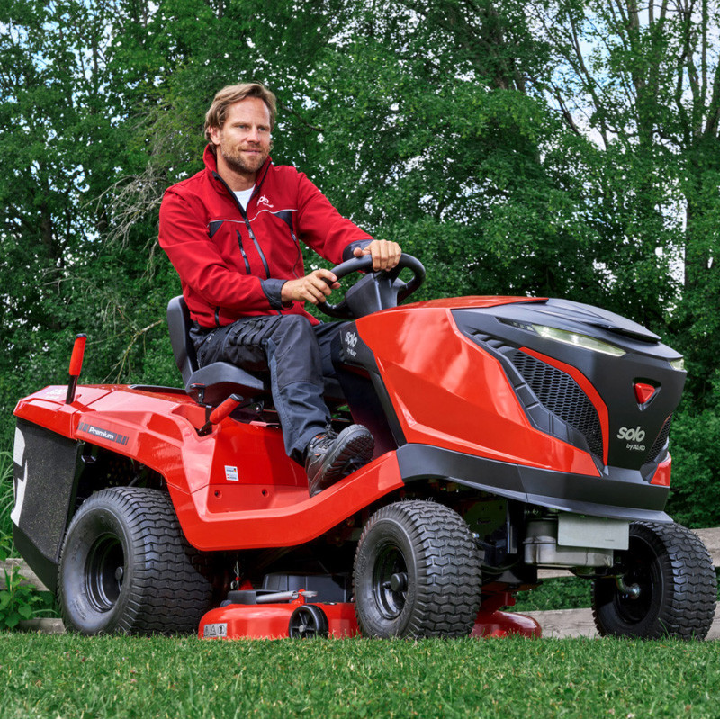 Бензиновый садовый трактор T22-105.4 HD-A V2 Premium PRO, pro 700 V2, 12,2 кВт, 127712 Solo от AL-KO (127712)