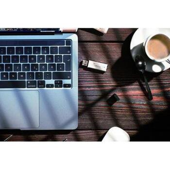 Mediarange MR1901 USB-флешка, 64GB, USB 3.2 Gen 1, 200MB/s, 85MB/s, USB Type-A, алюминий (MR1901)