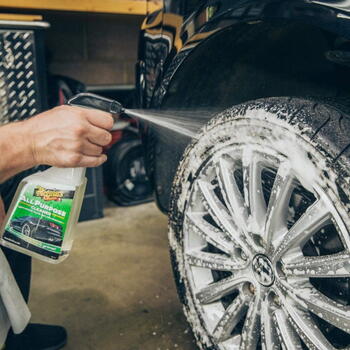 Meguiar's G9624EU Hot Rims Очиститель для всех колес и шин 710 мл (G9624EU)