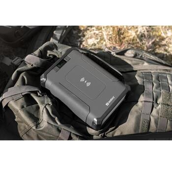 Sandberg 420-78 Survivor Powerbank 8in1, 96000 мАч, 180 Вт, черный, IPX4, беспроводная зарядка, USB-C, 2xUSB-A, DC, фонарик (420-78)
