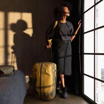 Thule 5226 Aion Wheeled Duffel Bag 70cm Black (3205226)
