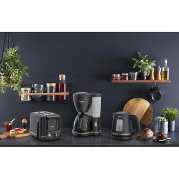 Tefal KI533811 Электрический чайник, 2400 W, 1 L, пластик, 360° поворотная база, черный (KI533811)