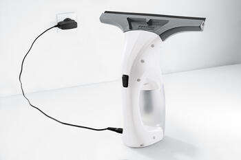 Karcher Очиститель окон WV 1 1.633-601.0, 0,1л, 250мм, 25мин, 150мин, LED, литий-ионный (1.633-601.0)