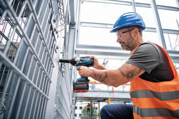 Akumulatora uzgriežņu atslēga GDS 18V-1000 C (bez akumulatora un lādētāja) 06019J8001 BOSCH (06019J8001)