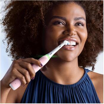 Braun Elektriskā zobu birste Oral-B iO Series 3 8006540731222, rozā krās., 1 galviņa, 3 režīmi, akumulators, uzlādes statīvs (8006540731222)