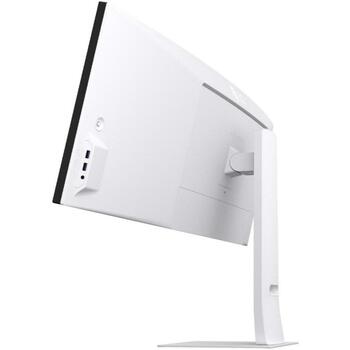 LG LCD monitors 49U950A-W 124.5 cm, 5120 x 1440, Dual QHD, 144Hz, Nano IPS, 98% DCI-P3, VESA HDR 400, USB-C 90W, 2 skaļruņi (49U950A-W)
