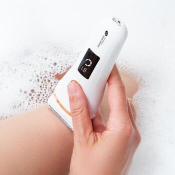 Rio SHLD-EU/1.2 Go Smooth Vet & Dry Lady Shaver, White (SHLD-EU/1.2)
