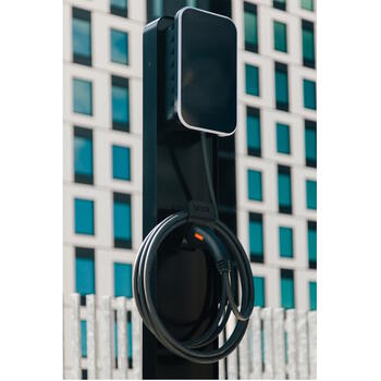 Стационарное настенное зарядное устройство VOOL EV, 22 кВт, с поддержкой 4G, Wi-Fi и Ethernet, кабель 6.5 м, матовый чёрный (V22TMABGP)
