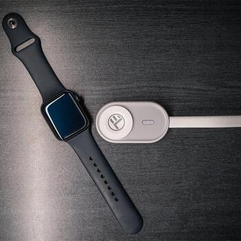 Tellur bezvadu lādētājs TLL151441, 1200mAh, 5V-1A, 2,5W Apple Watch, Type-C, 1,5h uzlādes laiks, drošības aizsardzība (TLL151441)