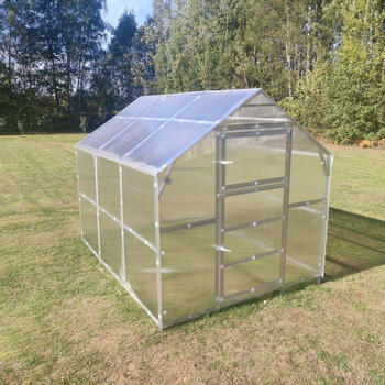 Siltumnīca KLASIKA BERNARD 2,35x5 m ar 6mm polikarbonāta pārklājumu 4779037492312 (186)