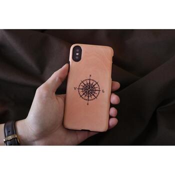 Man&Wood Чехол M8056B, 5.8'', Apple iPhone XS/X, натуральное дерево, поликарбонат, С изображением (M8056B)