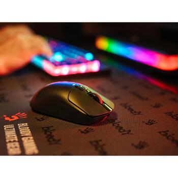 A4Tech Игровая мышь Bloody R72 A4TMYS47697, 20 000 CPI, 8 кнопок, 350 IPS, 10 м, 2.4 GHz, RGB подсветка (A4TMYS47697)