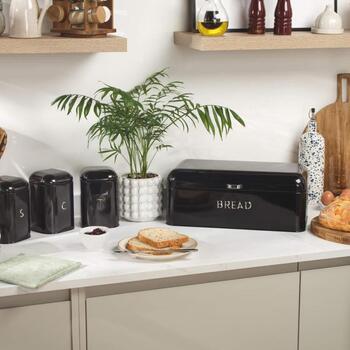 Salter комплект для кухни BW14045B, 4 предмета, 9.6L, углеродная сталь, черный, хлебница и 3 контейнера (BW14045B)