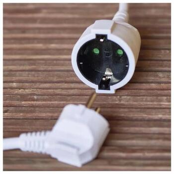 Emos Удлинитель P0123R, 3 м, 1×2P+PE SCHUKO, 3 680 W, PVH, защита от детей (P0123R)