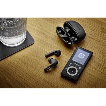 Intenso MP3 плеер 3717470 16GB, LCD дисплей, USB 2.0, 18ч воспроизведения, 3.5 мм разъем для наушников, кардридер (3717470)