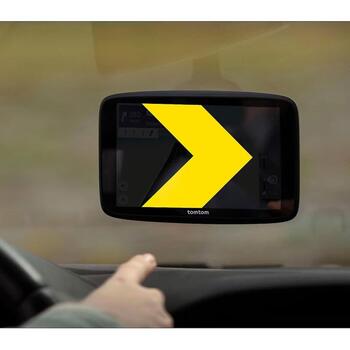 CAR GPS NAVIGATION SYS 6