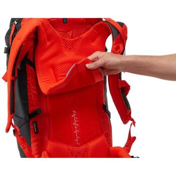 Thule Туристический рюкзак 3536, 3203536, 35L, 1.26kg, 32x30x61cm, Обсидиан, дышащие лямки, дождевик (3203536)