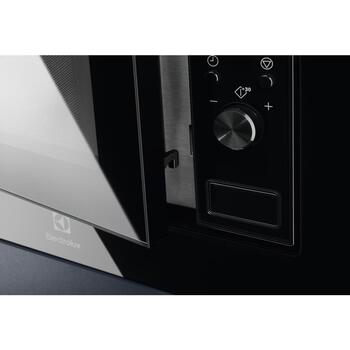 Electrolux Mikroviļņu krāsns LMS2203EMX, 700 W, 20 l, 5 jaudas līmeņi, 2 funkcijas, elektroniska vadība (LMS2203EMX)