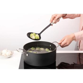 Brabantia шумовка/дуршлаг 250583, 38,6см, 11,6см, 5,0см, антипригарный, термостойкий до 220°C, можно мыть в посудомоечной машине (250583)