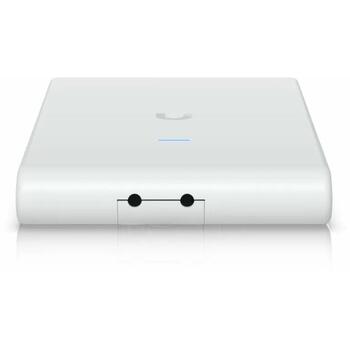Ubiquiti Маршрутизатор U6-Mesh-Pro, 2400 Mbit/s, 2.4 GHz, 5 GHz, 2x10/100/1000 Mbit/s, Встроенная антенна, PoE, IPX6 (U6-Mesh-Pro)