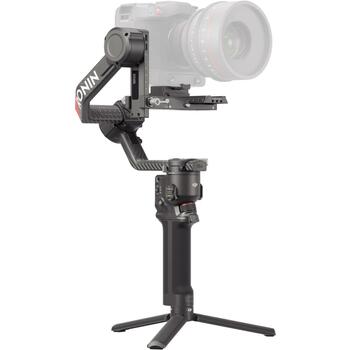 Dji rokas kameru stabilizators RS 4 Pro Combo, 3 ass, 4.5 kg, 13 h akumulatora darbības laiks, 1950 mAh, oglekļa šķiedra, melns (CP.RN.00000346.04)