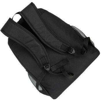 Rivacase Рюкзак 5563BLACK, 18L, 310mm, 150mm, 400mm, водоотталкивающий, внутренний карман 235x20x330mm (5563BLACK)