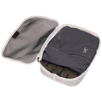 Thule Упаковочный куб, средний 3205572, 100 г, 25.5 см x 9.5 см x 35.5 см, 100 % переработанный нейлон (3205572)