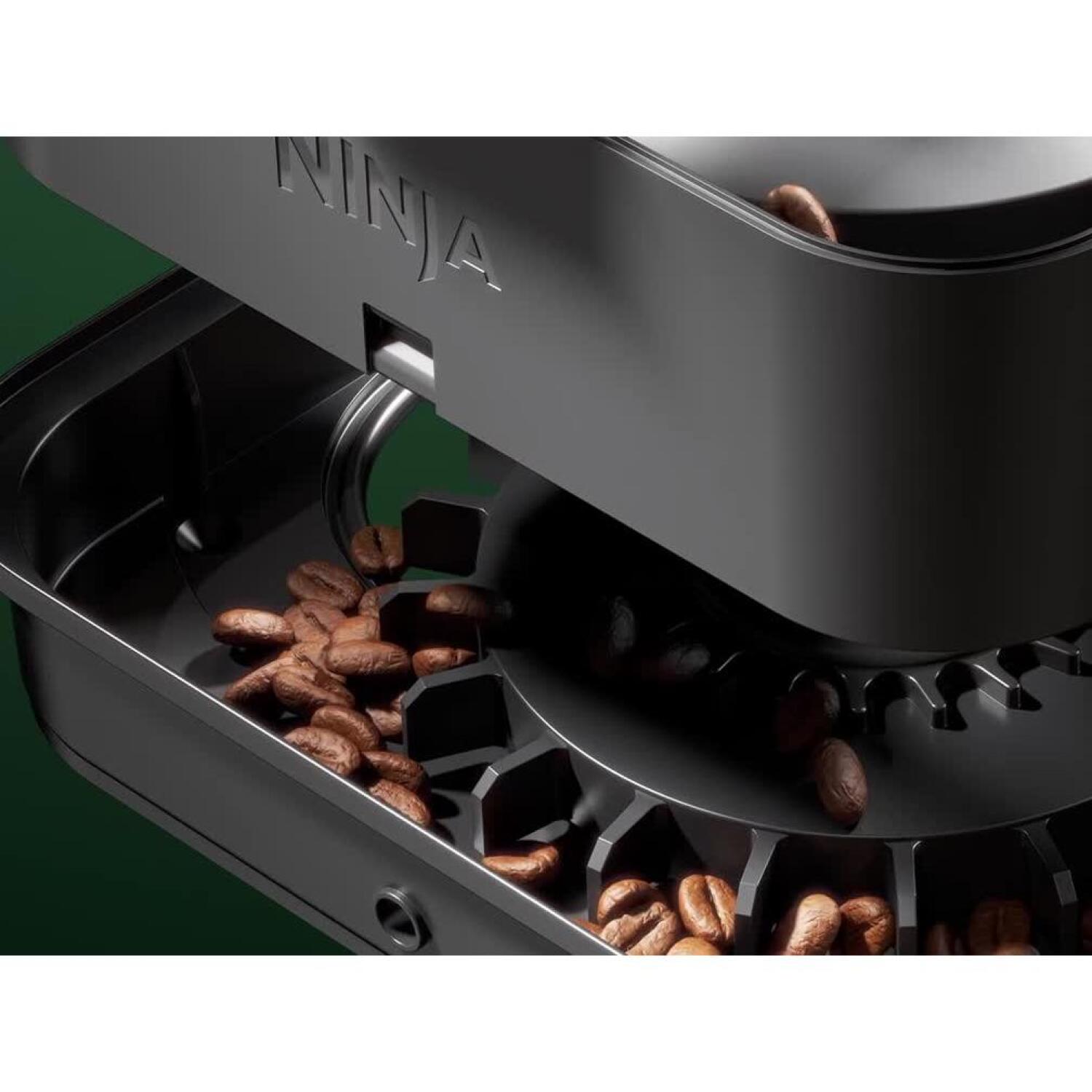 Ninja автоматическая кофемашина AE1052EU, 1650 Вт, 2.3 л, 13 программ, 5 режимов вспенивания, 2x340 г бункеры для зерен (AE1052EU)