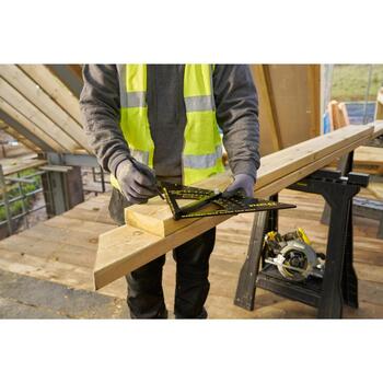 STANLEY Alumīnīja Stūrenis ar regulējamu leņķmēru 300mm (STHT46054-0)