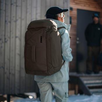 Thule Рюкзак 3205156, 60L, 1.25kg, полиэстер, подходит для ботинок до Mondopoint 30.5, вентиляционные молнии, регулируемые ремни (3205156)
