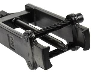 Geko 2-х рычажный съемник подшипников G30304, 45mm, 80mm, высококачественная сталь, регулируемое расстояние между рычагами (G30304)