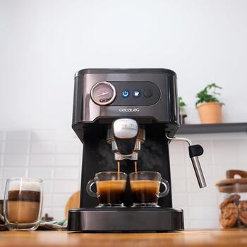 Cecotec Кофемашина Power Espresso 20 Pro Latte A01_EU01_100208, 1350 Вт, 20 бар, встроенный вспениватель молока (A01_EU01_100208)