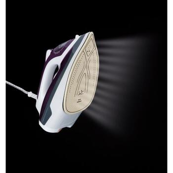 Jata Gludeklis PL221C, 2400 W, Keramika, 160 g, 30 g/min, 350 ml, Regulējams tvaiks, Vertikālais tvaiks (PL221C)