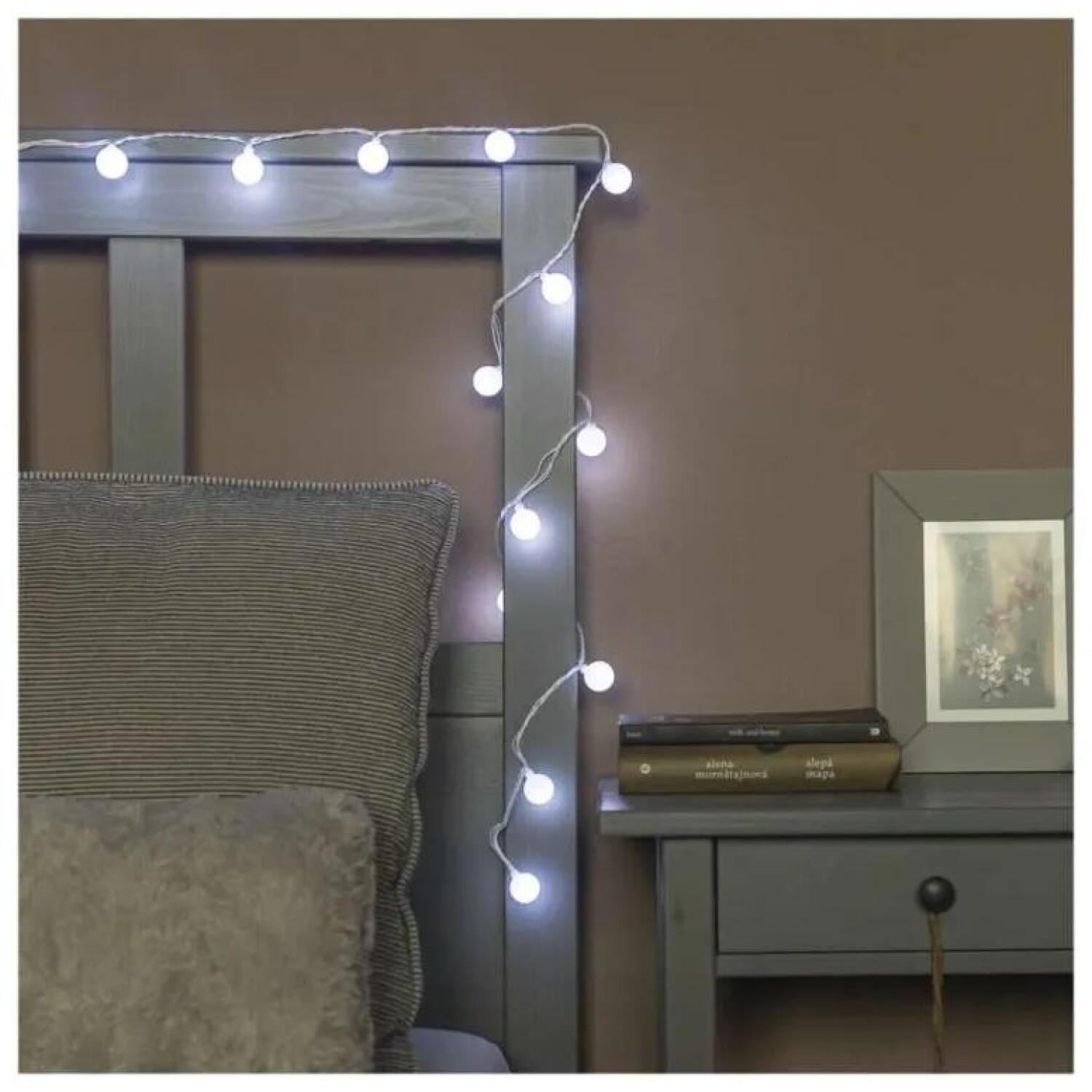 Emos Рождественская гирлянда D5AC01, 4 м, 40 LED, 3,6 Вт, IP44, холодный белый, 10 000 ч, 5 м длина кабеля (D5AC01)