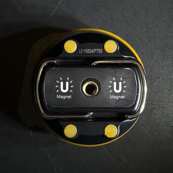 JCB uzlādējams rotējošs LED darba lukturis darbnīcai un būvlaukumam 600lm 360° magnētiska pamatne USB Powerbank IP44 JCB-WL-GLOBE (JCB-WL-GLOBE)