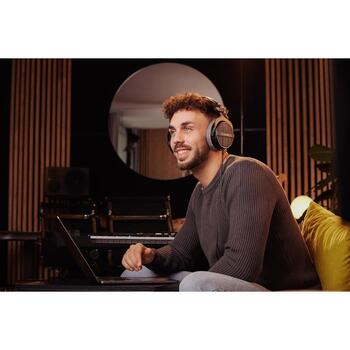 Beyerdynamic студийные наушники DT 990 PRO 718173, 80 Ohm, 5-35000 Hz, 96 dB, открытые, стерео, 3.5 mm jack, велюровые амбушюры (718173)