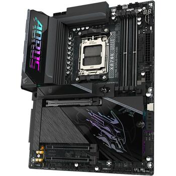 Gigabyte X870E A PRO X, AMD AM5, 4 DIMM DDR5 līdz 9000MT/s, 4 M.2, 5GbE LAN, Wi-Fi 7, HDMI 2.1, 18+2+2 fāzes VRM (X870E A PRO X)