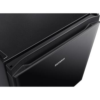 Severin KB 8879 8879-000, mini ledusskapis, 45L, 39dB, E, 80kWh/g, 46.8x50x44.5cm, melns, brīvi stāvošs, manuāla atkausēšana (8879-000)