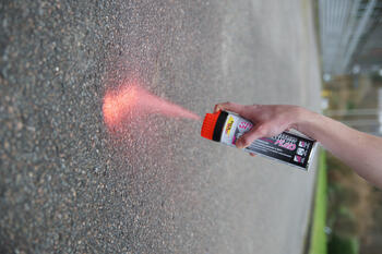 Motip Аэрозоль для разметки Spotmarker Fluo розовый 500ml 201479, 0.5kg, до -20°C, хорошая адгезия, быстро сохнет, точные метки (201479)