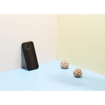 Man&Wood чехол M8622B, коричневый, совместим с Apple iPhone 12/12 Pro, 6.1 дюйма (M8622B)