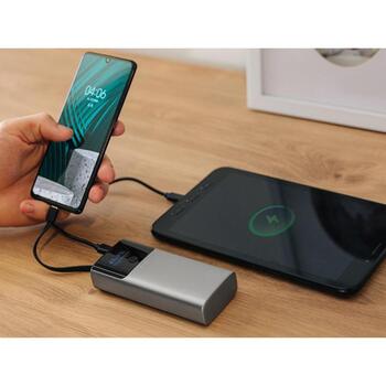 Tracer Lādētājs TRABAT47642, 10000 mAh, 22,5 W QC, 20 W PD, 1 x USB-A, 1 x USB-C, 3 uzlādes savienojumi, 4 šūnas (TRABAT47642)