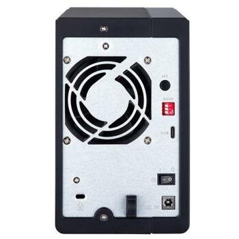 Qnap Uzglabāšanas sistēma TR-002 2 Bay USB Type-C, 2 SATA 3.5 collu disku, 1 USB-C, 10.15 W, strāvas adapteris 36W (TR-002)