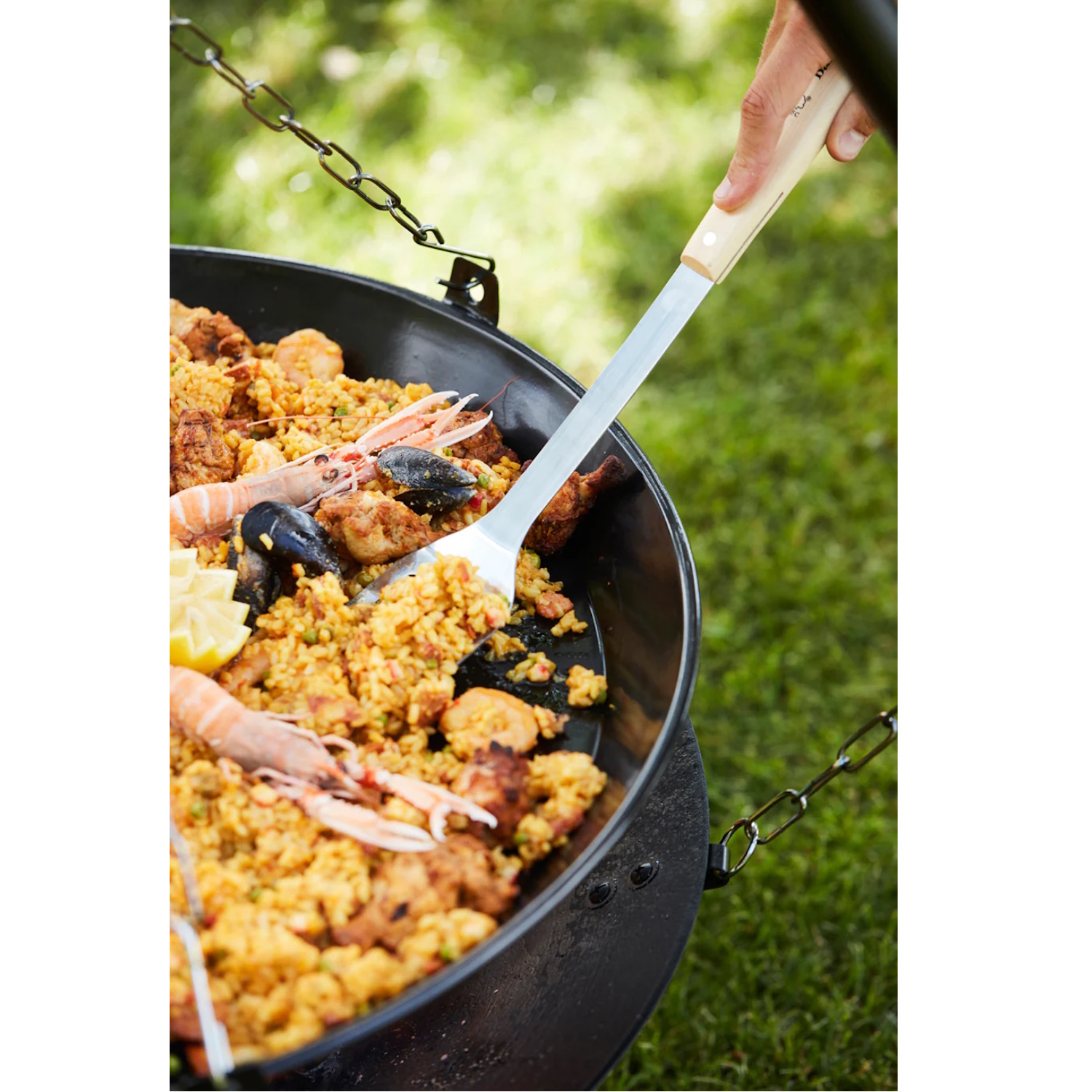 Barbecook grila lāpstiņa gaļas burgeru un dārzeņu apgriešanai 46cm FSC sertificēts koka rokturis piekarināšanas cilpa BC-ACC-7071 (BC-ACC-7071)